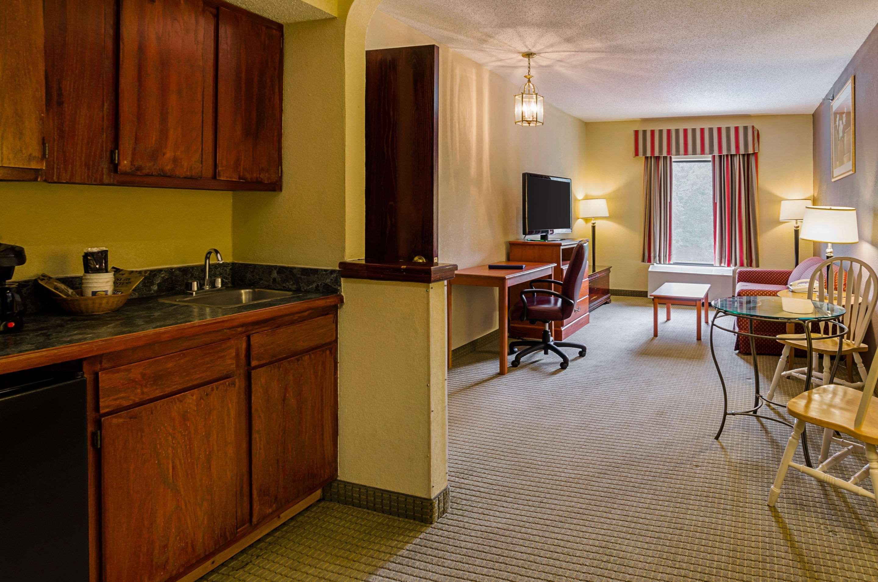 Quality Suites Altavista - Lynchburg South Εξωτερικό φωτογραφία